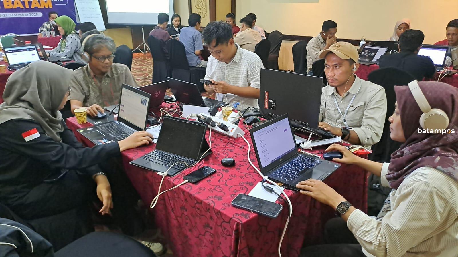 Pelaksanaan Uji Kompetensi Jurnalis AJI Batam di Hotel PIH Batam