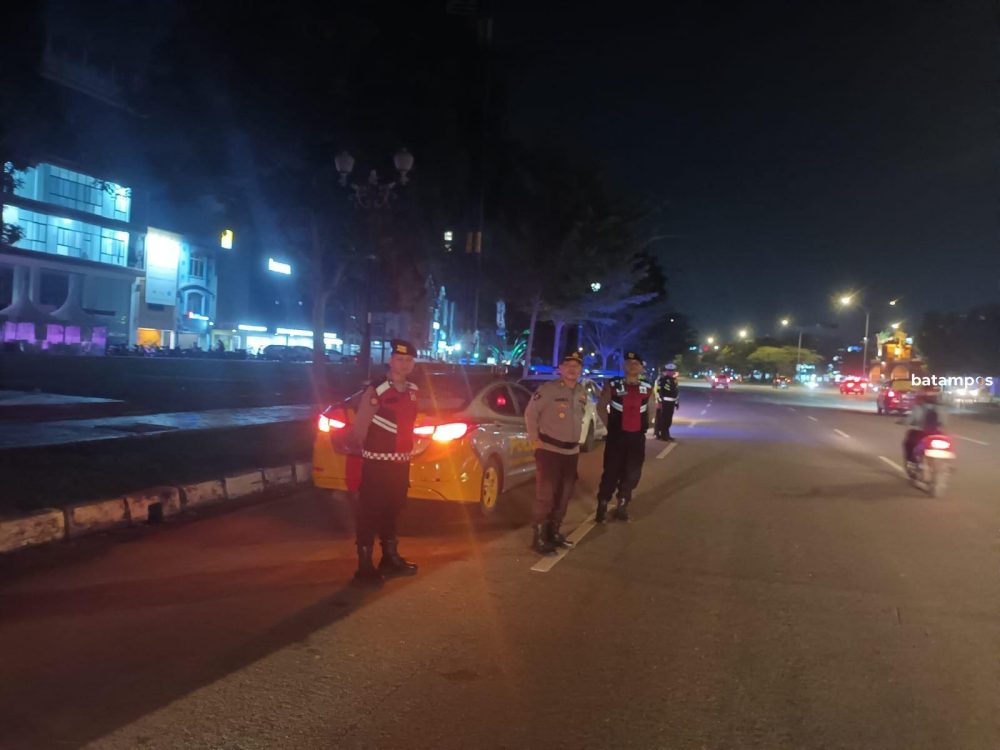 Polisi Bergerak Cepat Bubarkan Balap Liar di Jalan RE Martadinata Tanjung Pinggir Sekupang – Metropolis