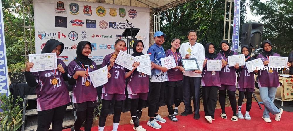 Penutupan Gebyar Skapul 2026 di SMKN 10 Batam berlangsung meriah dengan kompetisi futsal pelajar SMP.