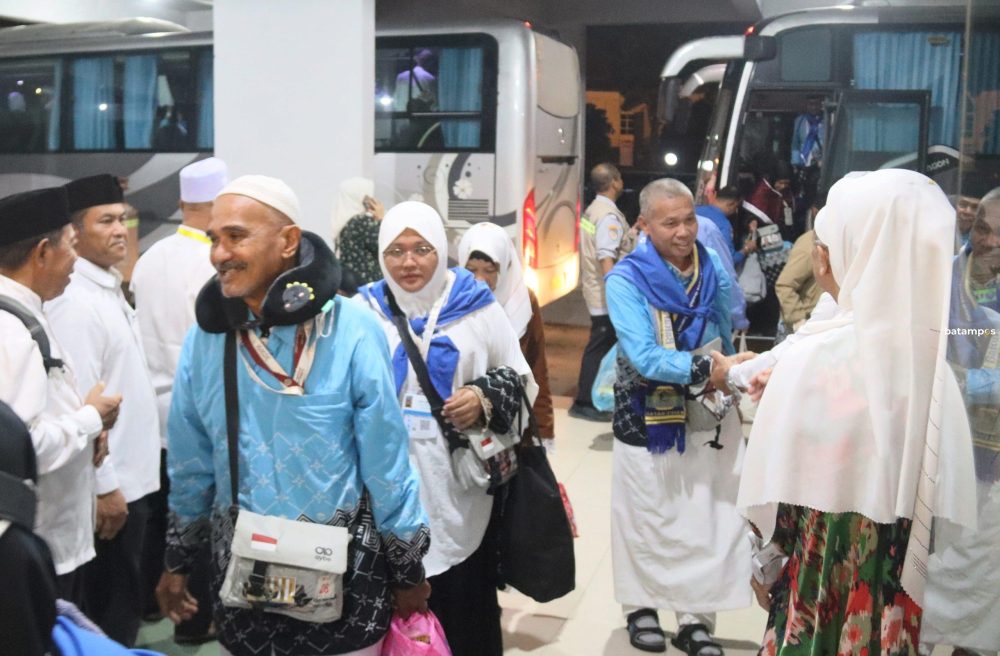 24 Kloter Sudah Tiba, Debarkasi Haji Batam Hampir Rampung – Metropolis