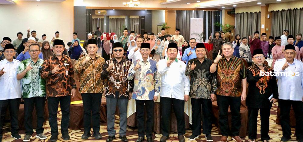 Menuju MTQH Kepri, Amsakar Pasang Target Juara Umum dan Janjikan Bonus Besar – Metropolis