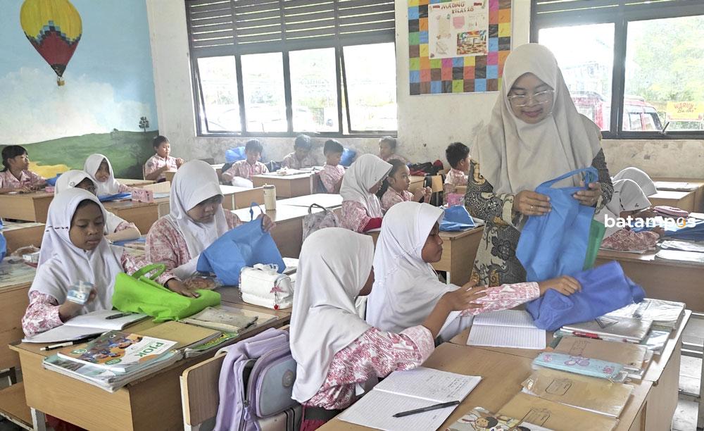 Dapur MBG Batam Kini Kejar Sertifikasi Halal – Metropolis