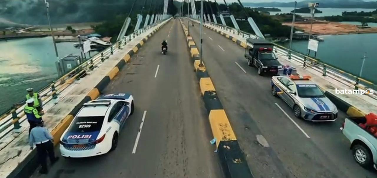 Hasil Patroli Dishub Batam di Jembatan Barelang, Parkir Liar Masih Marak – Metropolis