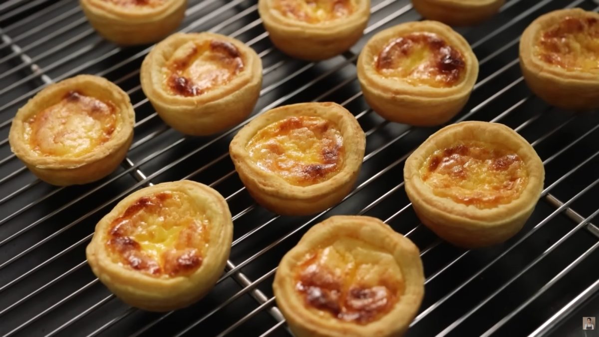Portuguese egg tart di Batam