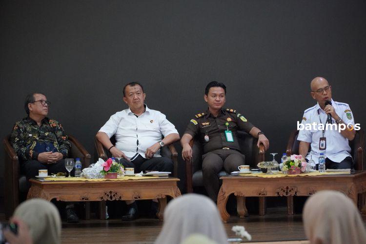 Kejari Batam Ingatkan Potensi Korupsi Dana Kelurahan, Soroti Modus Mark-Up hingga Toko Fiktif – Metropolis