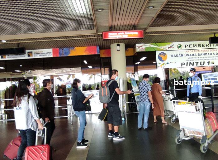 Bandara Hang Nadim Batam 2 F Cecep Mulyana