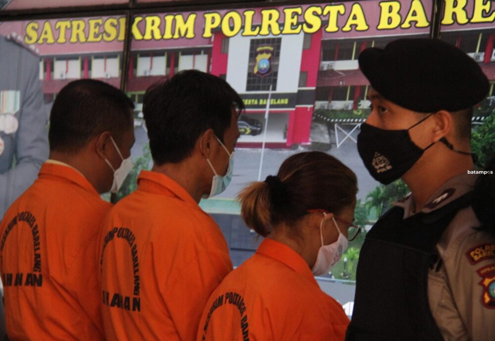 Pengungkapan Kasus Pekerja Migran Indonesia 2 F Cecep Mulyana scaled e1642158329505