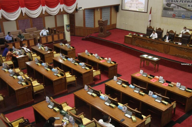 Rapat Paripurna Kosong 2 F Cecep Mulyana scaled e1656565736423