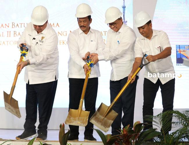 Kepala BP Batam Teken Komitmen Pengembangan Batam Di Sisi Darat, Laut ...