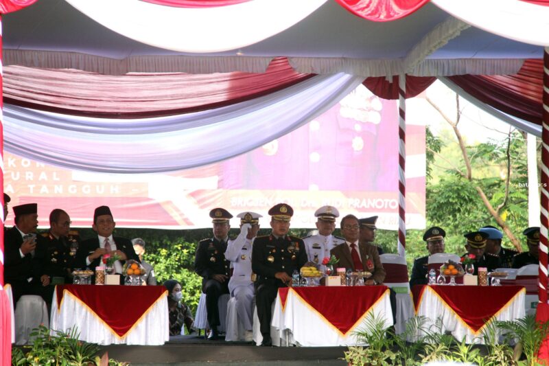 Peringatan Hari Bhayangkara 2 F Cecep Mulyana scaled e1657076991183